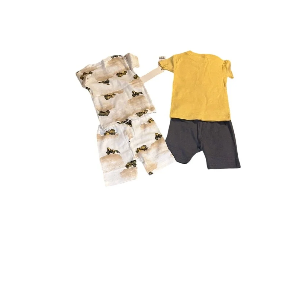Carters 12 Months Baby Boy Pajama Set Short Sleeve Top & Shorts‎ Truck Print